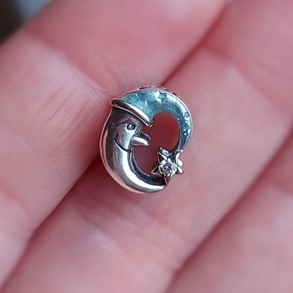 925 Silver Sleepy Moon Charm - Picture 2 of 10